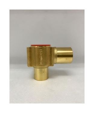 Picture of DANFOSS VALVE BODY 067B-4023 (TE12/TE20) 7/8" X 1 1/8" ODF X ODM SOLDER ANGLEWAY